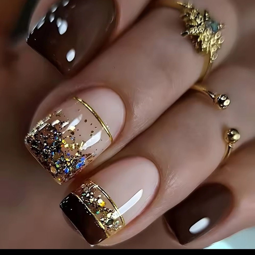 Elegant Brown and Gold Glitter Press-On Nails